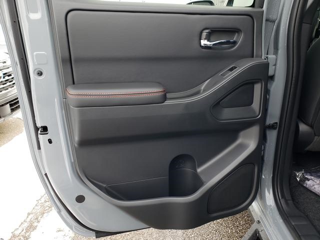 new 2025 Nissan Frontier car, priced at $39,112