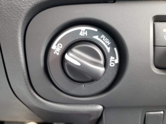 new 2025 Nissan Frontier car, priced at $39,112