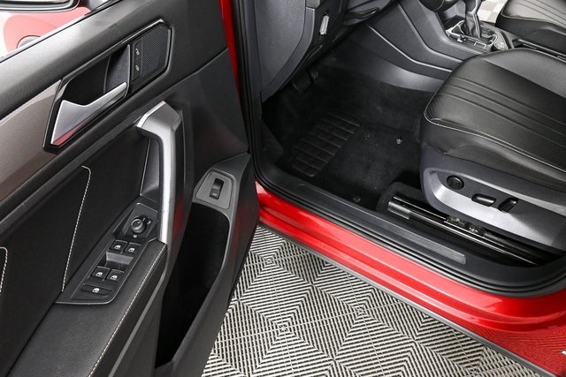 used 2022 Volkswagen Tiguan car, priced at $23,900