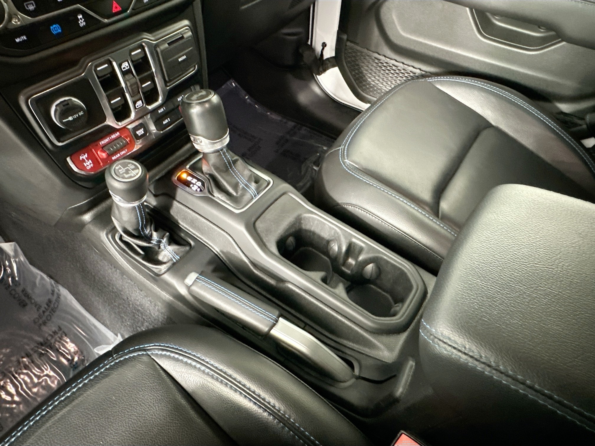 used 2022 Jeep Wrangler car, priced at $38,998