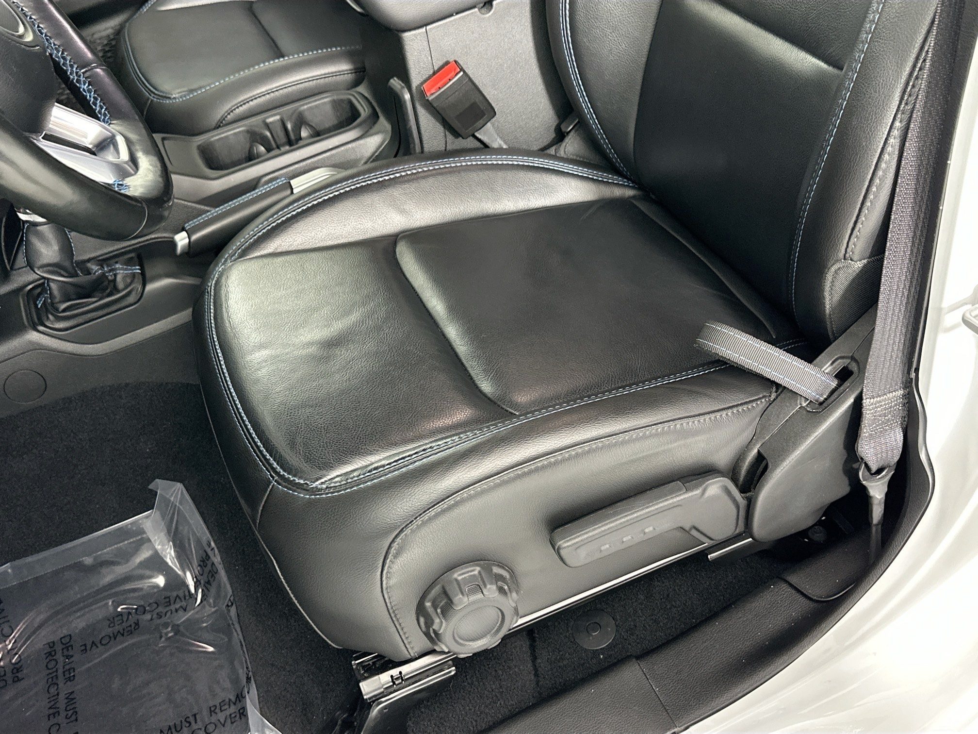 used 2022 Jeep Wrangler car, priced at $38,998