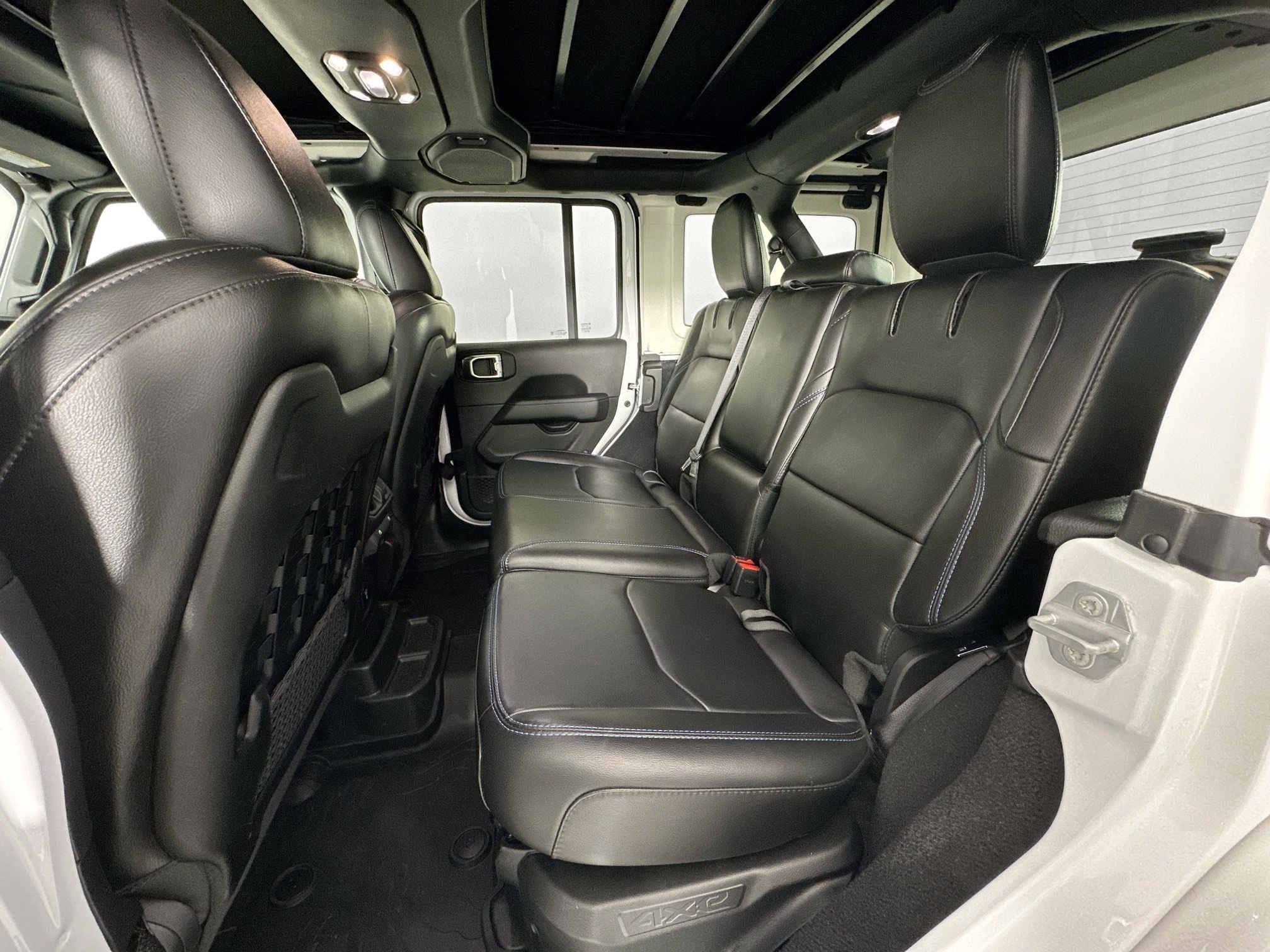 used 2022 Jeep Wrangler car, priced at $38,998