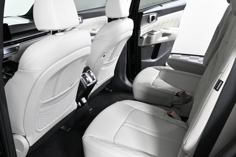 new 2025 Kia Sorento Hybrid car, priced at $47,225