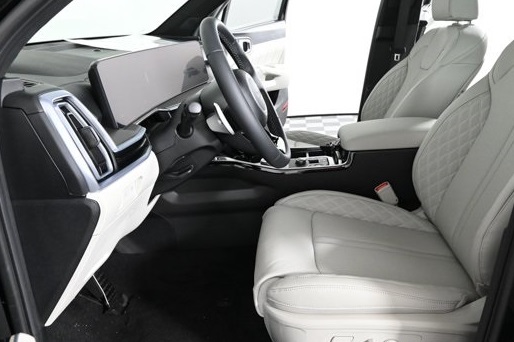 new 2025 Kia Sorento Hybrid car, priced at $47,225