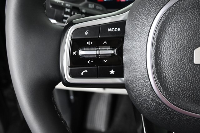 new 2025 Kia Sorento Hybrid car, priced at $47,225