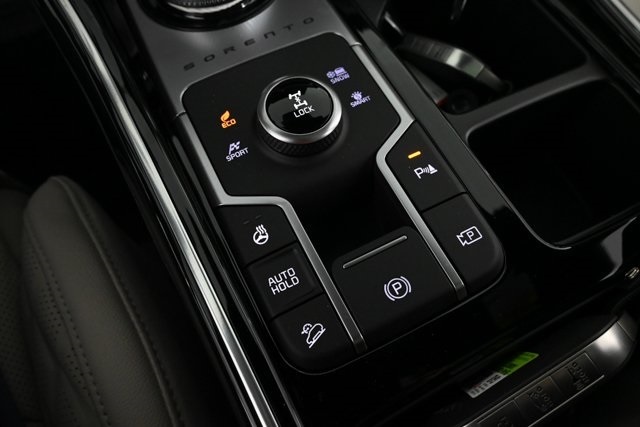 new 2025 Kia Sorento Hybrid car, priced at $47,225
