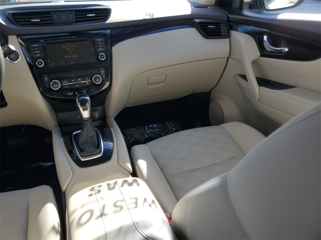 used 2020 Nissan Rogue Sport car, priced at $13,445