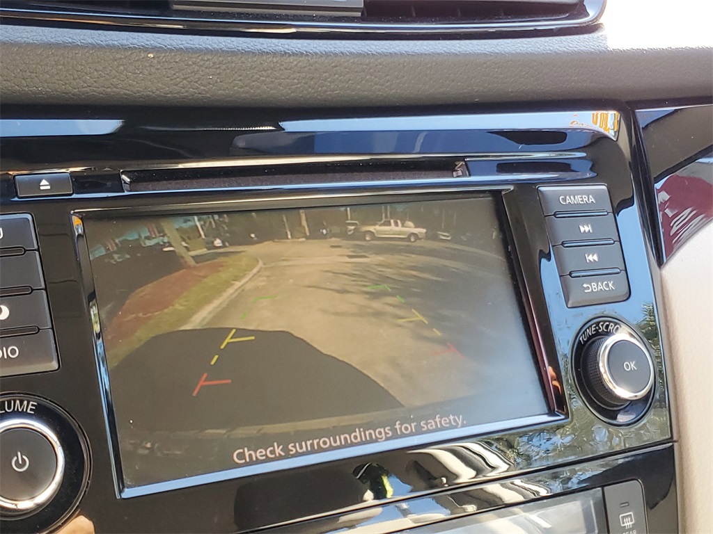 used 2020 Nissan Rogue Sport car, priced at $13,445