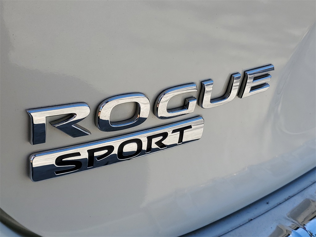 used 2020 Nissan Rogue Sport car, priced at $13,445