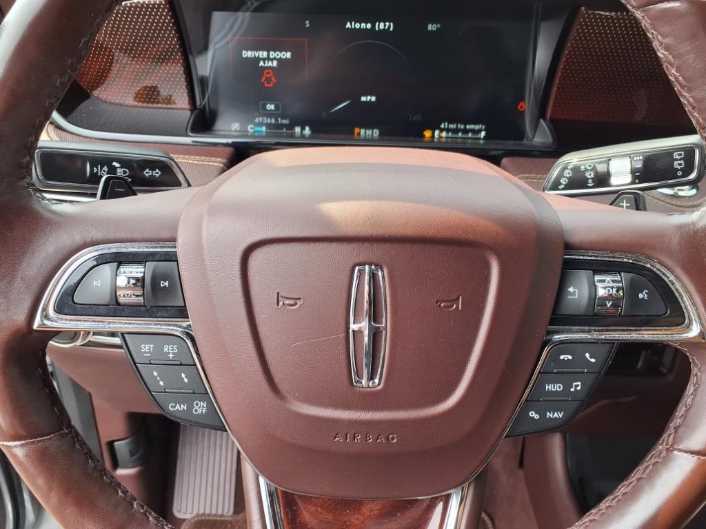 used 2021 Lincoln Navigator car, priced at $53,900