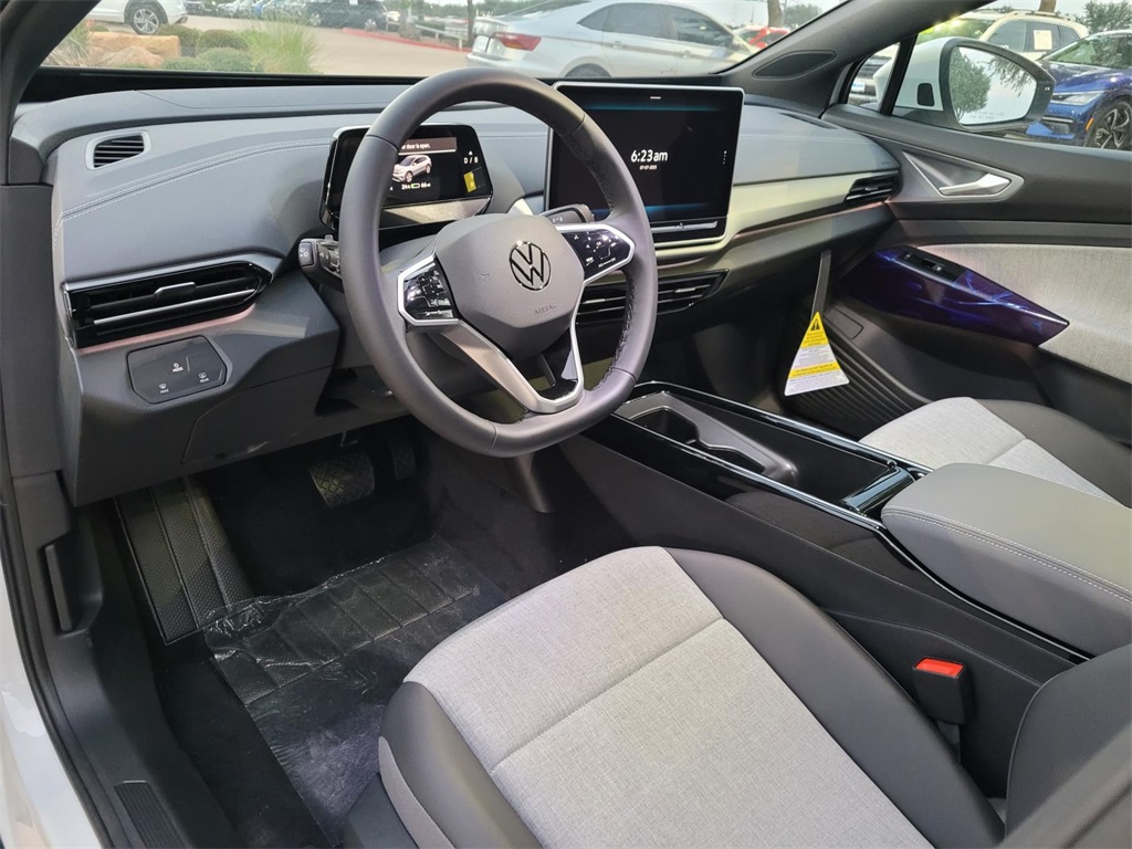 new 2025 Volkswagen ID.4 car, priced at $40,720