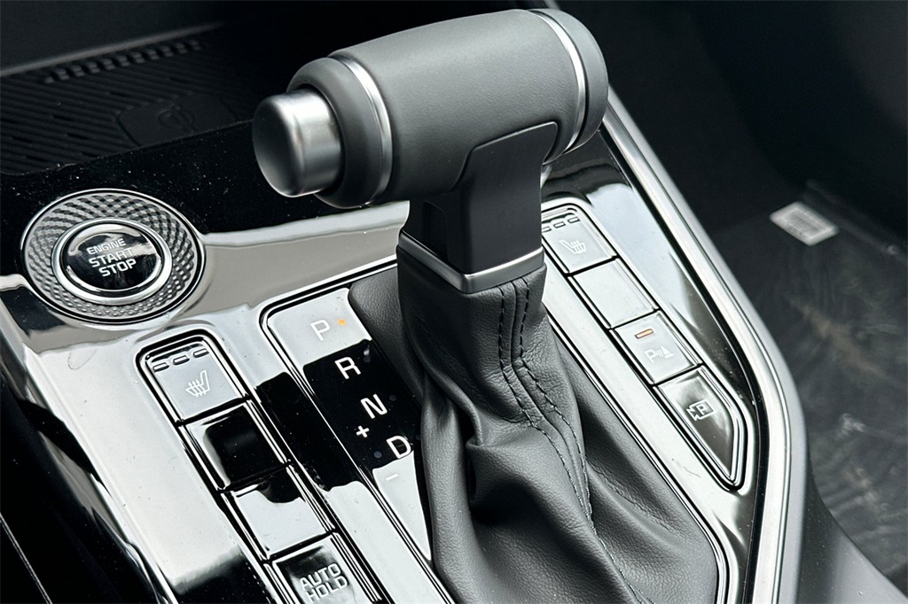 new 2025 Kia Niro car, priced at $31,830
