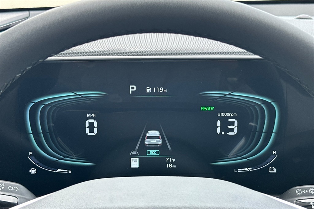 new 2025 Kia Niro car, priced at $31,830