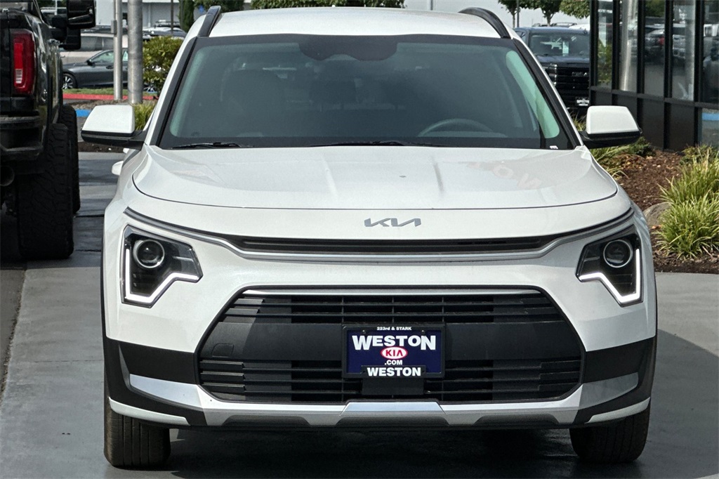 new 2025 Kia Niro car, priced at $31,830