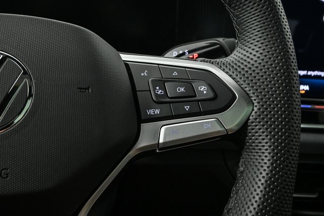 new 2025 Volkswagen Tiguan car, priced at $40,256