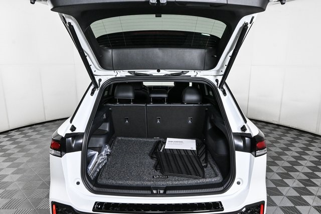 new 2025 Volkswagen Tiguan car, priced at $40,256