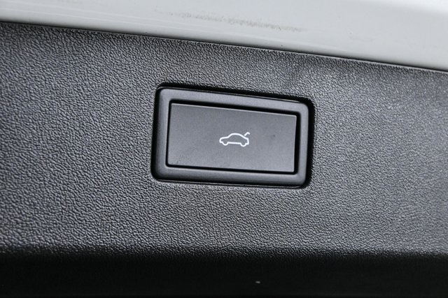 new 2025 Volkswagen Tiguan car, priced at $40,256