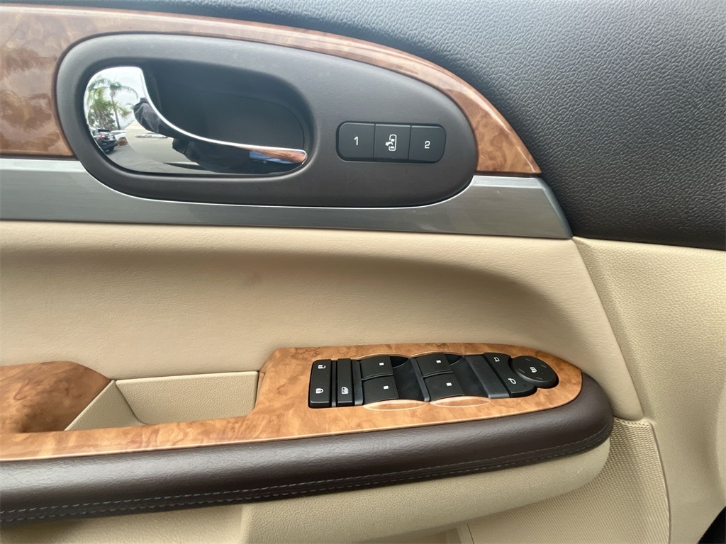 used 2011 Buick Enclave car, priced at $10,800