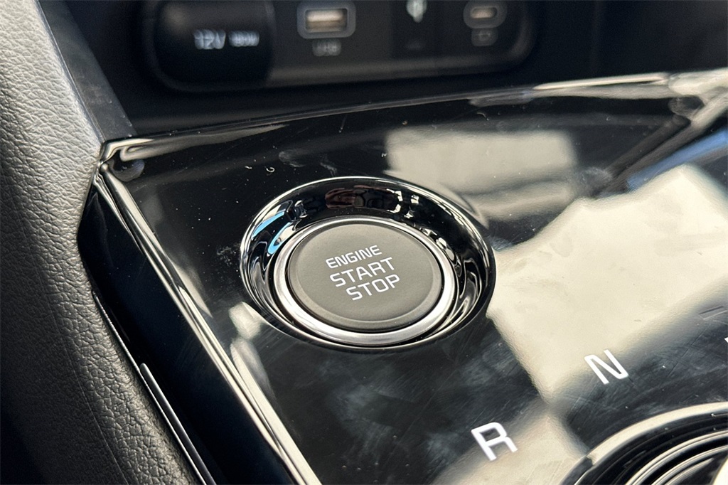 new 2025 Kia Sportage Hybrid car, priced at $31,655
