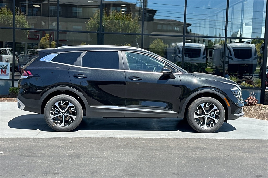 new 2025 Kia Sportage Hybrid car, priced at $31,655