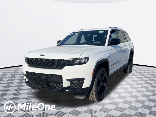 new 2025 Jeep Grand Cherokee L car, priced at $42,190