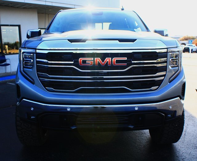 used 2023 GMC Sierra 1500 car, priced at $54,899