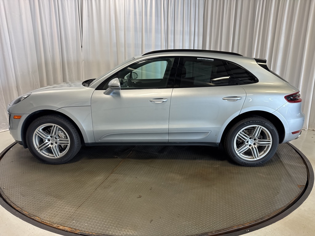 used 2018 Porsche Macan car, priced at $31,895