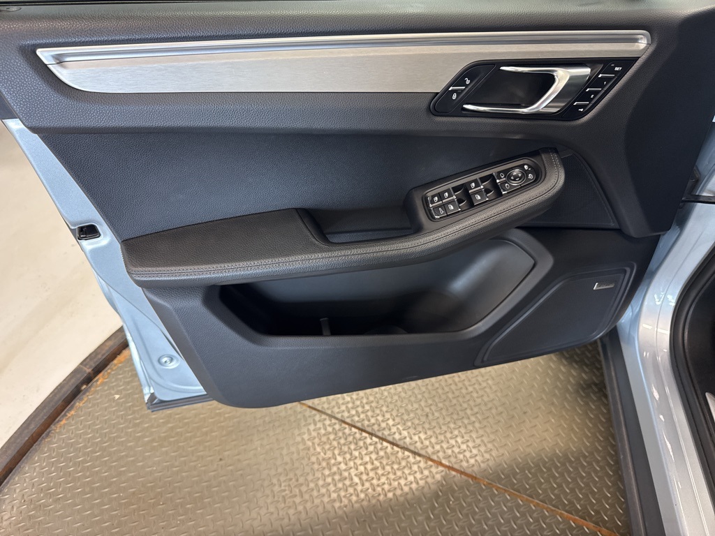 used 2018 Porsche Macan car, priced at $31,895