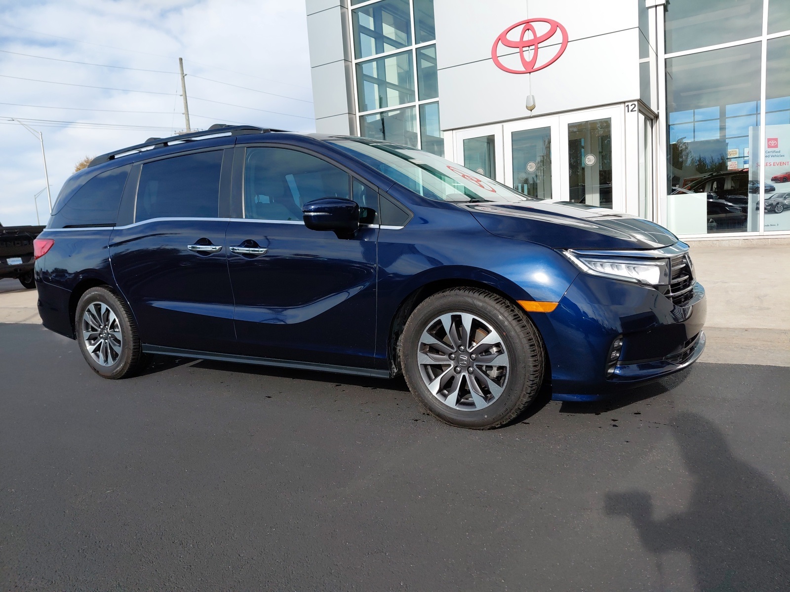 used 2021 Honda Odyssey car, priced at $30,430