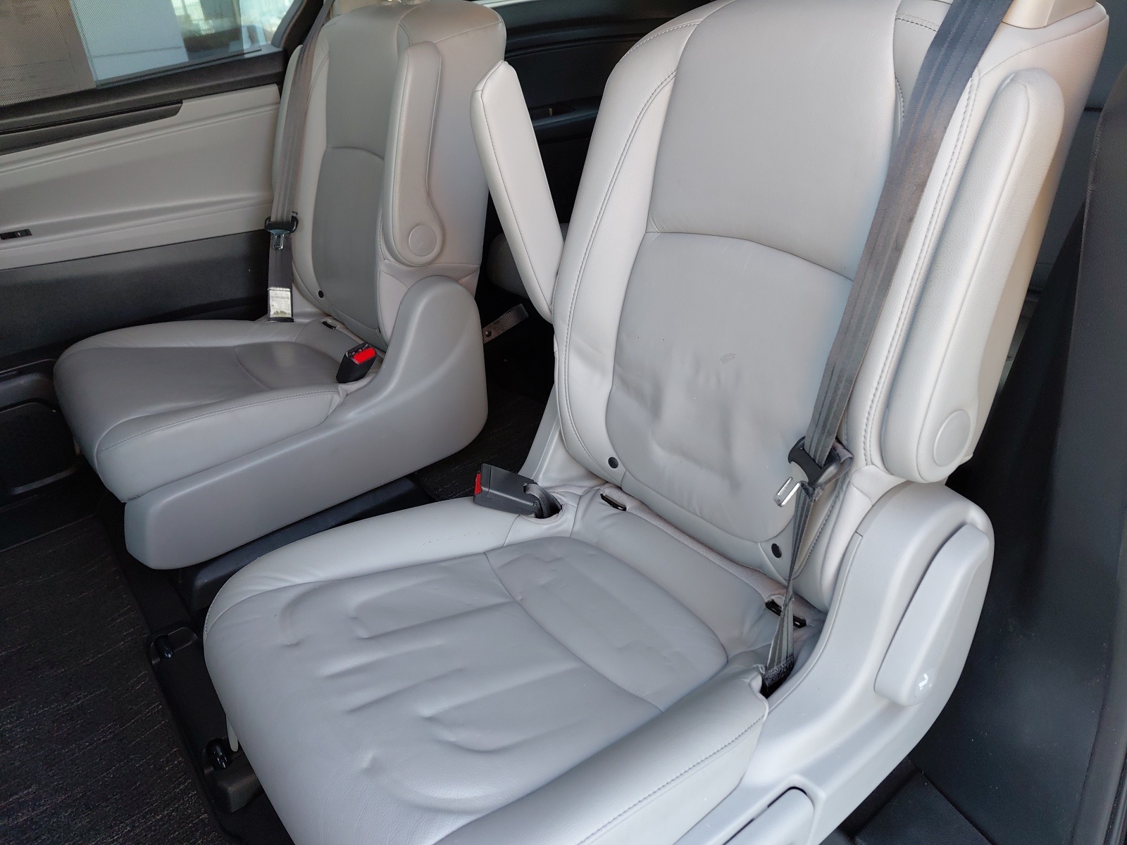 used 2021 Honda Odyssey car, priced at $30,430