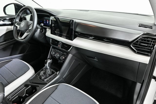 new 2025 Volkswagen Taos car, priced at $27,506