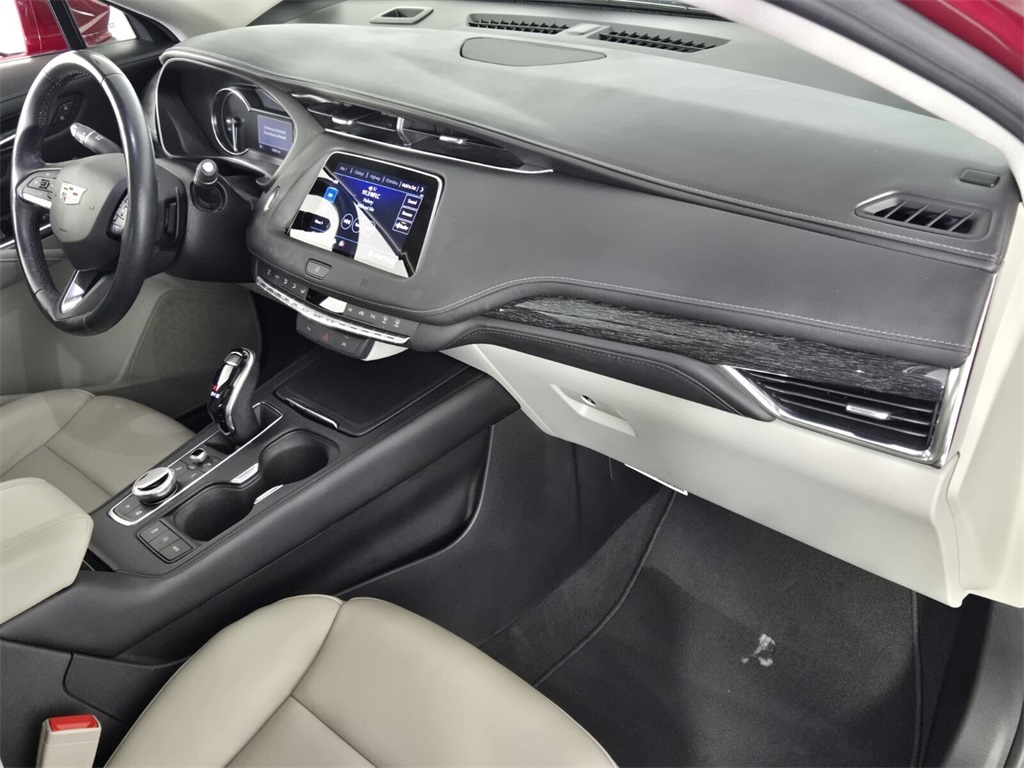 used 2020 Cadillac XT4 car, priced at $23,500