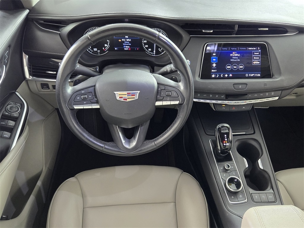 used 2020 Cadillac XT4 car, priced at $23,500