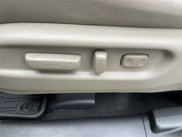 used 2022 Honda Pilot car, priced at $34,611
