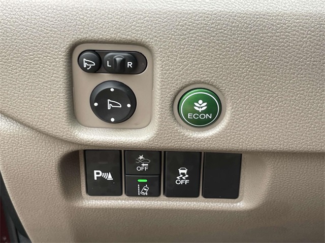 used 2022 Honda Pilot car, priced at $34,611