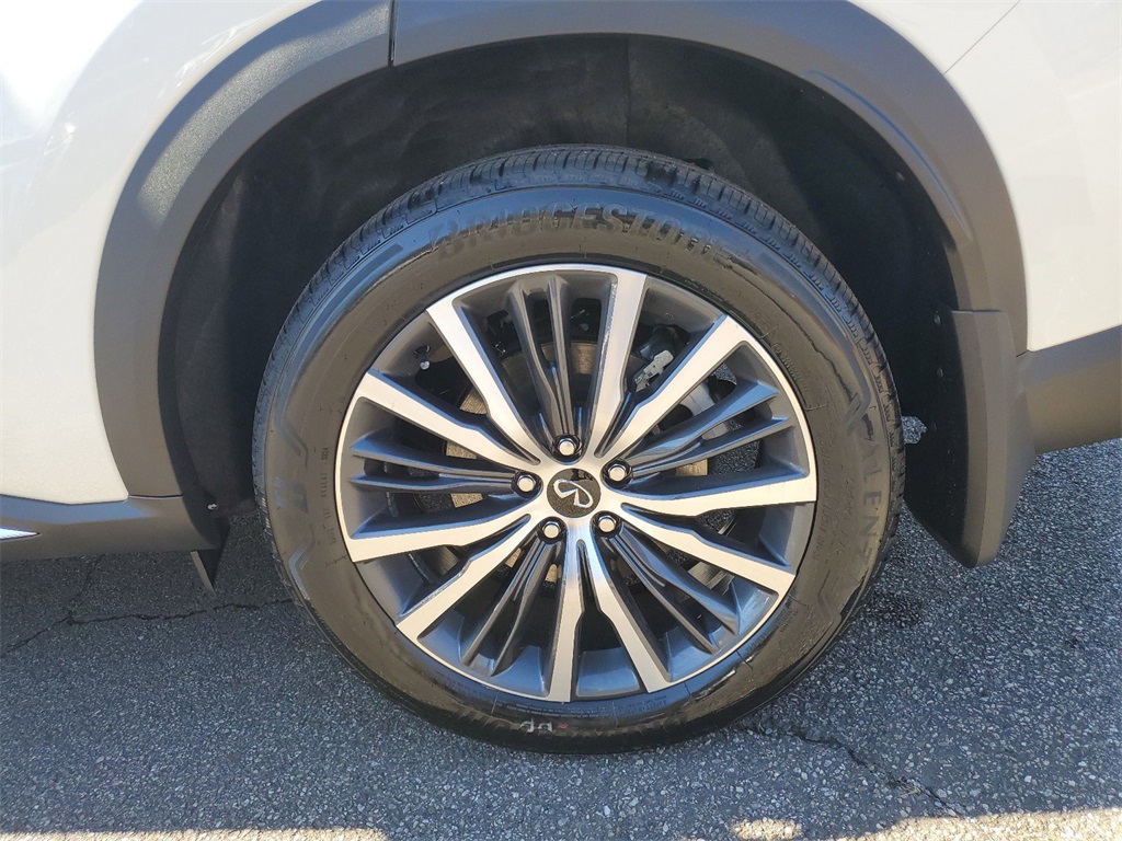 new 2025 INFINITI QX60 car, priced at $70,380