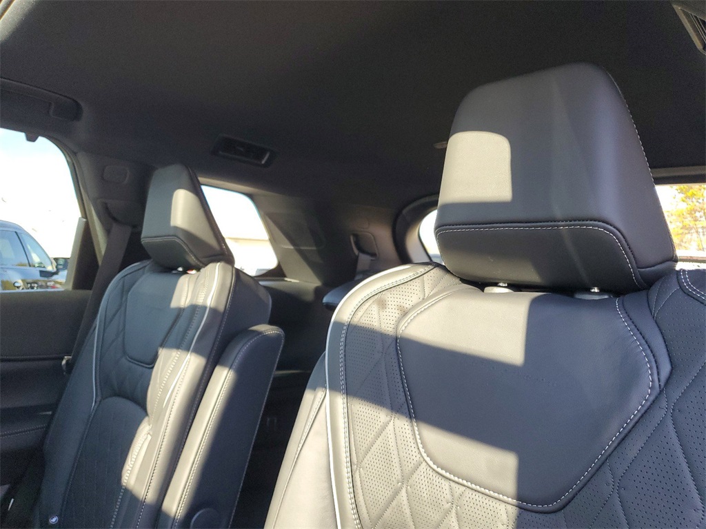 new 2025 INFINITI QX60 car, priced at $70,380