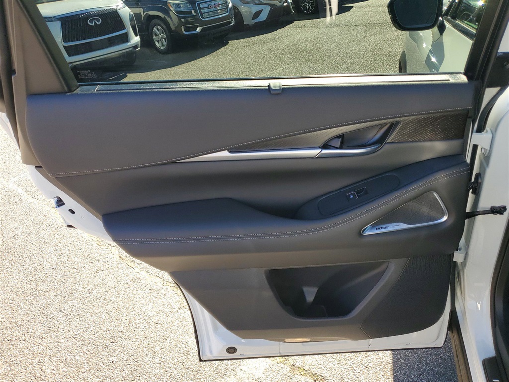 new 2025 INFINITI QX60 car, priced at $70,380