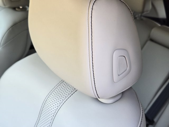 used 2025 Acura RDX car, priced at $44,300