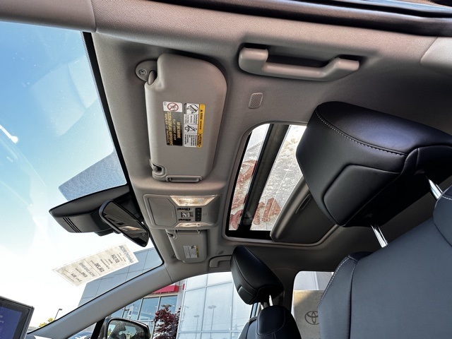 new 2025 Toyota RAV4 car