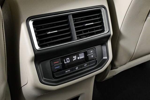 used 2024 Volkswagen Atlas car, priced at $32,700