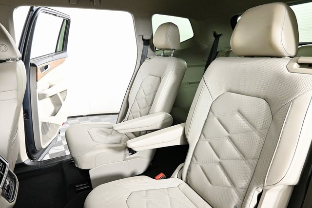 used 2024 Volkswagen Atlas car, priced at $32,700