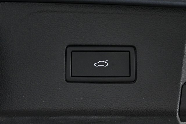 used 2024 Volkswagen Atlas car, priced at $32,700