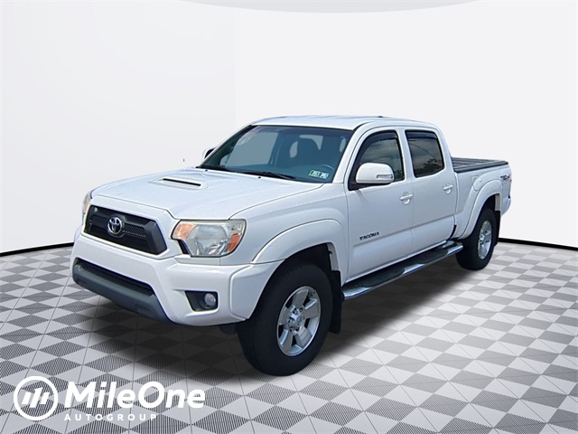used 2014 Toyota Tacoma car, priced at $25,511