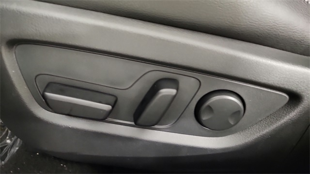 new 2025 Mazda CX-50 car, priced at $40,655