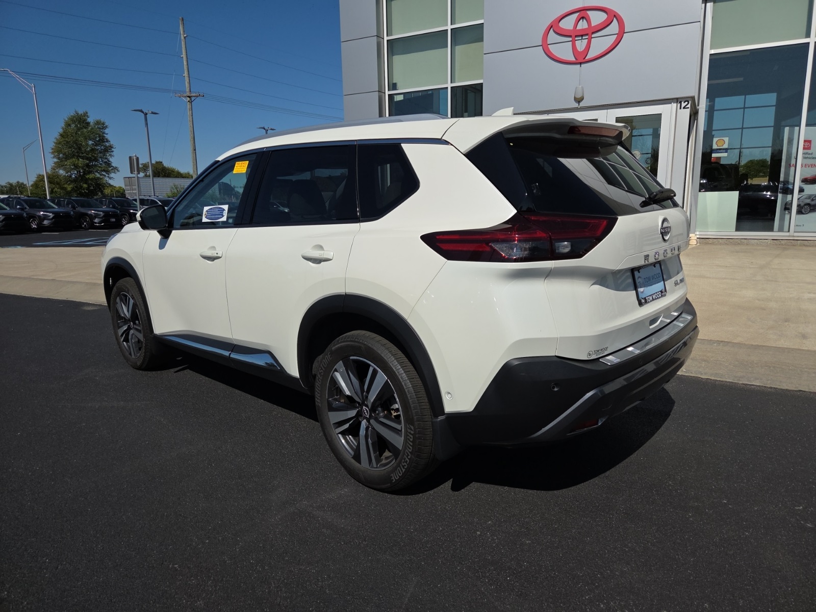 used 2022 Nissan Rogue car, priced at $26,743