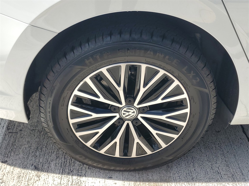 used 2020 Volkswagen Jetta car, priced at $15,495