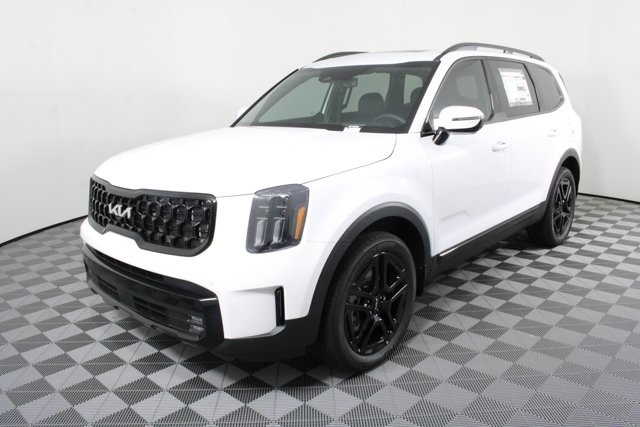 new 2025 Kia Telluride car, priced at $53,703