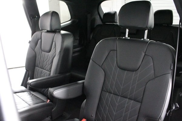 new 2025 Kia Telluride car, priced at $53,703