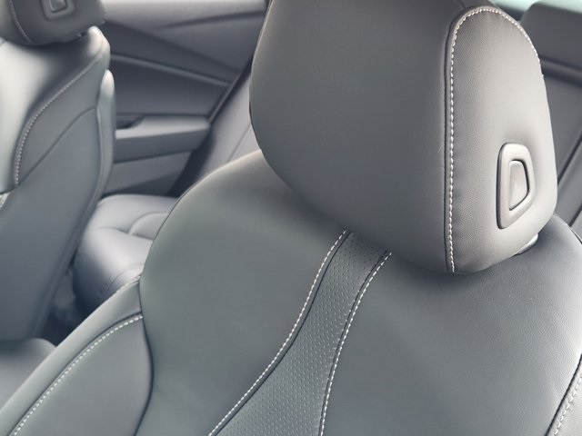 new 2025 Acura TLX car, priced at $47,195